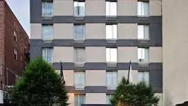 Hampton Inn Chelsea Hotel