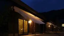 水上キャンプ場  リバーストーン