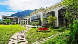 Tai-Yi Red Maple Resort