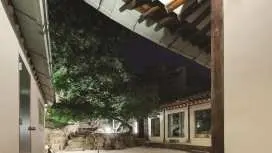 側面韓屋旅館