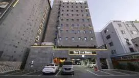 ノンサン ザ シティ ホテル