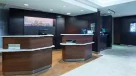 萨拉索塔布雷登顿机场万怡酒店