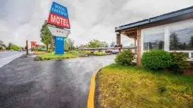 Royal Gateway Motel by OYO
