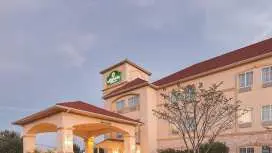 沃克西哈奇温德姆拉昆塔套房酒店