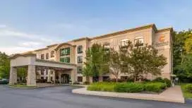 Comfort Inn & Suites Lake George
