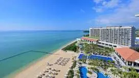 琉球ホテル & リゾート名城ビーチ