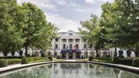 Williamsburg Inn, an official Colonial Williamsburg Hotel