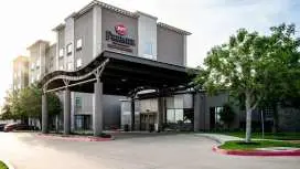 贝斯特韦斯特尊贵布莱恩学院站酒店