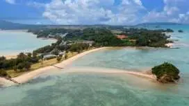 Yagaji Beach(屋我地ビーチ)