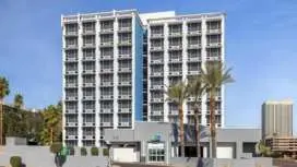Holiday Inn Express And Suites Phoenix Midtown By IHG