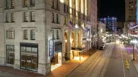 Hilton New Orleans/St. Charles Avenue