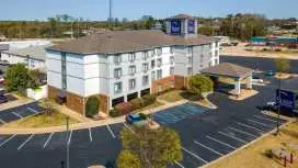 Sleep Inn & Suites Auburn Campus Area I-85