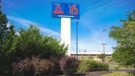 Motel 6 East Brunswick, NJ