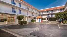 Motel 6 Monterey Park, CA