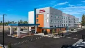 Hampton Inn & Suites by Hilton Bakersfield Central
