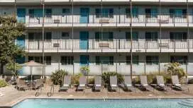 Marin Suites Hotel