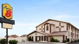 Super 8 By Wyndham Carlsbad