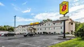 Super 8 By Wyndham Independence Kansas City