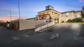 Red Lion Inn & Suites Sequim
