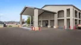 贝尔顿骑士酒店