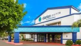 Clarion Pointe Lake Jackson - Clute