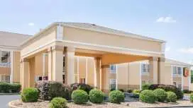 Super 8 By Wyndham Evansville North