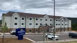 Microtel Inn & Suites by Wyndham Woodland Park