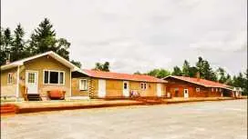 Love Hotels St John River by OYO at Fort Kent ME