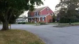Spruce Lane Lodge and Cottages