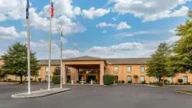 Quality Inn & Suites Benton - Draffenville