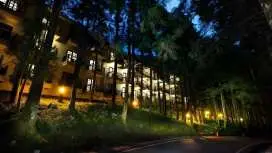 Ming Chi Shan Zhuang