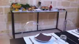 Lamia Room Rentals