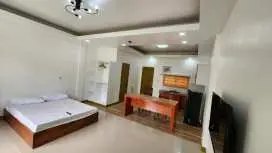 E&C TOURIST INN FAMILY ROOM
