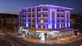 Jephson Hotel & Apartments