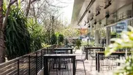 卧龙岗托托酒店