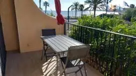 Joli Studio avec Terrasse