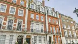 Mayfair - Peterson House by Viridian Apartments