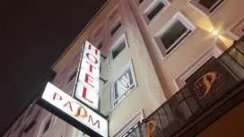 Palm Premium Hotel & Apartments