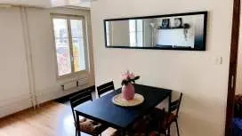 Newly furnished beautiful old building apartment in the center with Apple TV