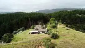 Waiwurrie Coastal Farm Lodge