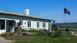 Surat Bay Lodge by the Sea/Backpackers Hostel
