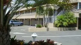 Baywatch Motor Inn