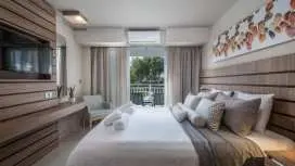 E-Geo Easy Living Resort