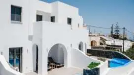 Amphitrite Suites Santorini