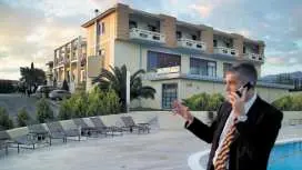 Dekelia Hotel