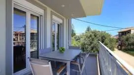 AquaVibe House
