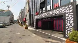 ラグジュアリーホテル