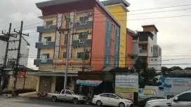 V-House Hotel