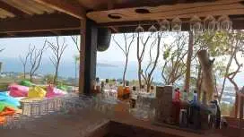 Parinya Hill Homestay & Cafe