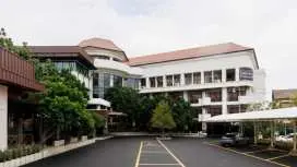 CENTRAL PLACE HOTEL